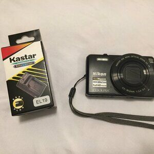 Nikon COOLPIX S7000 16 Megapixels 20x Zoom Full HD Movie Digital Camera (Black)